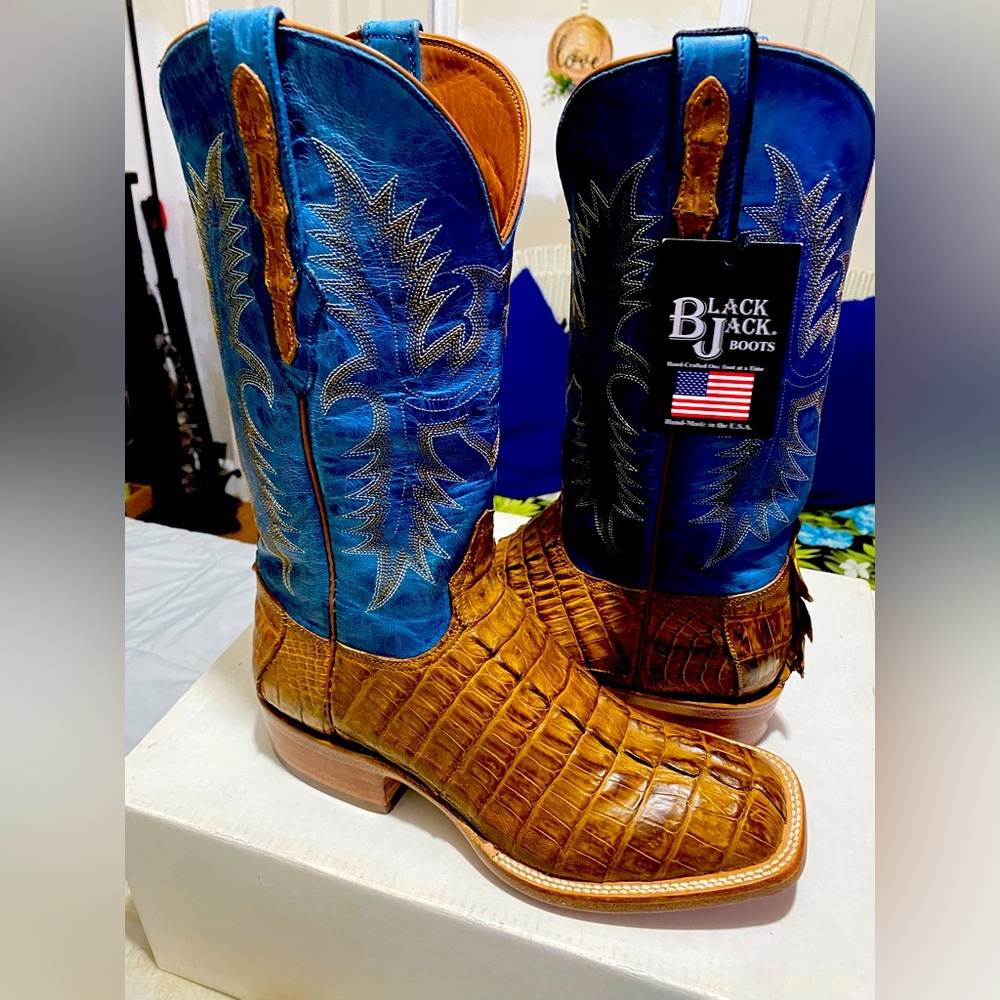 It’s officially rodeo time 
Black Jack signature crocodile western boots
For men
